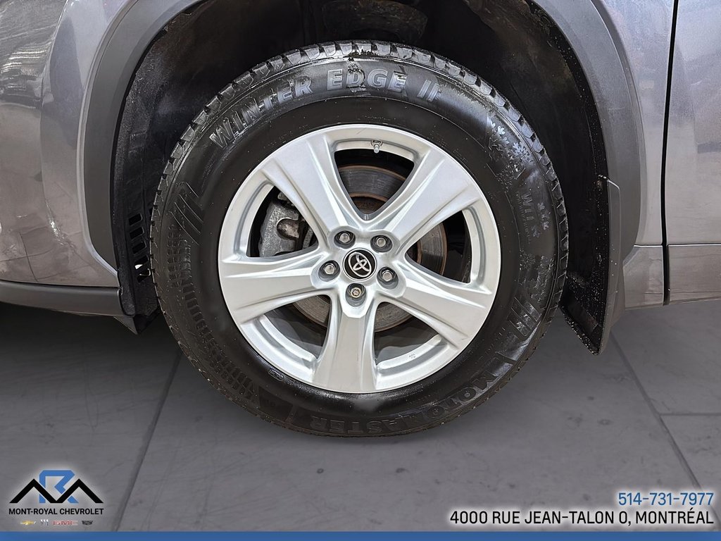 Toyota Highlander  2023 à Montréal, Québec - 25 - w1024h768px