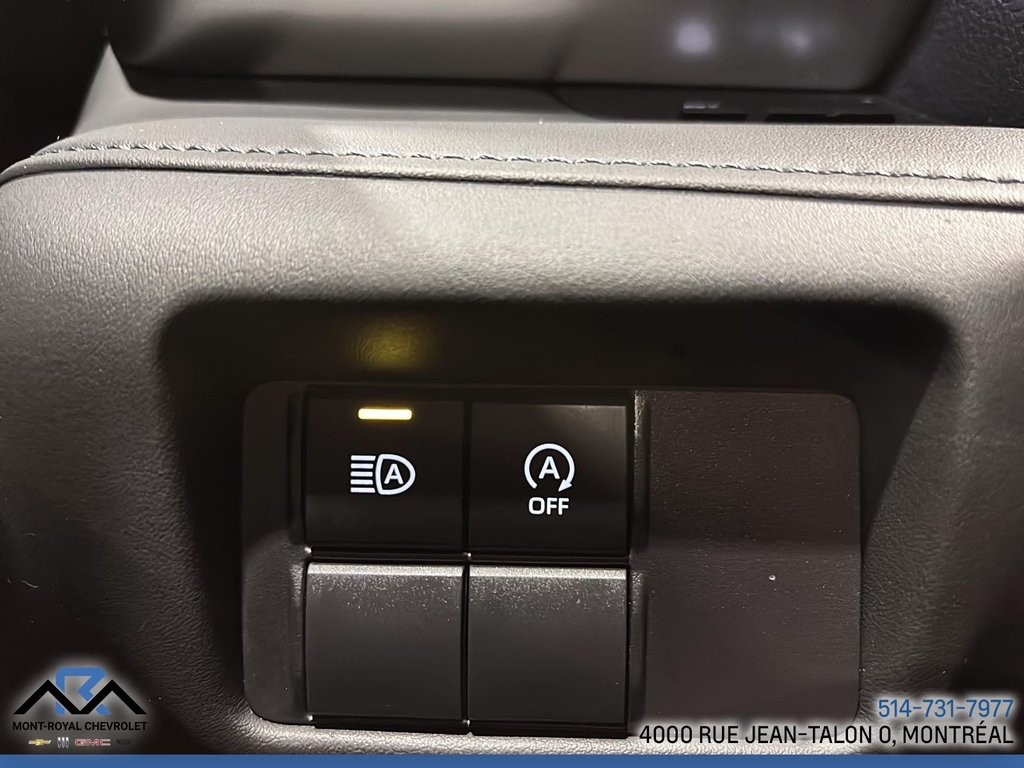 Toyota Highlander  2023 à Montréal, Québec - 40 - w1024h768px