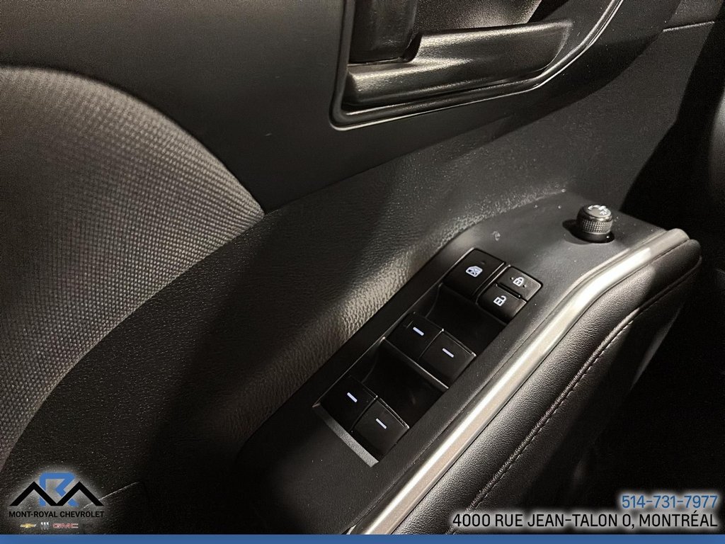 Toyota Highlander  2023 à Montréal, Québec - 29 - w1024h768px