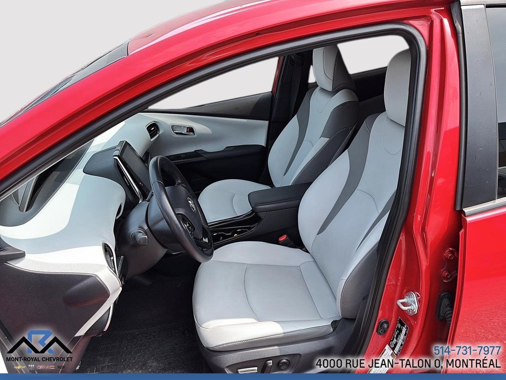 Toyota PRIUS PRIME  2021 à Montréal, Québec - 7 - w1024h768px