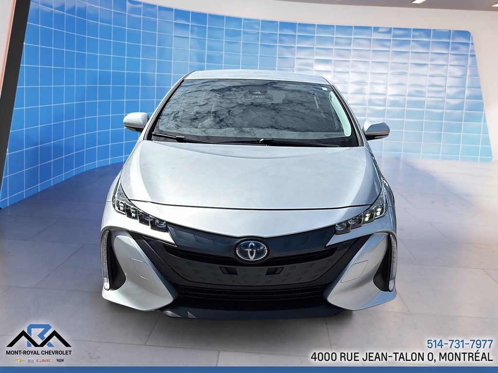Toyota PRIUS PRIME  2021 à Montréal, Québec - 3 - w1024h768px