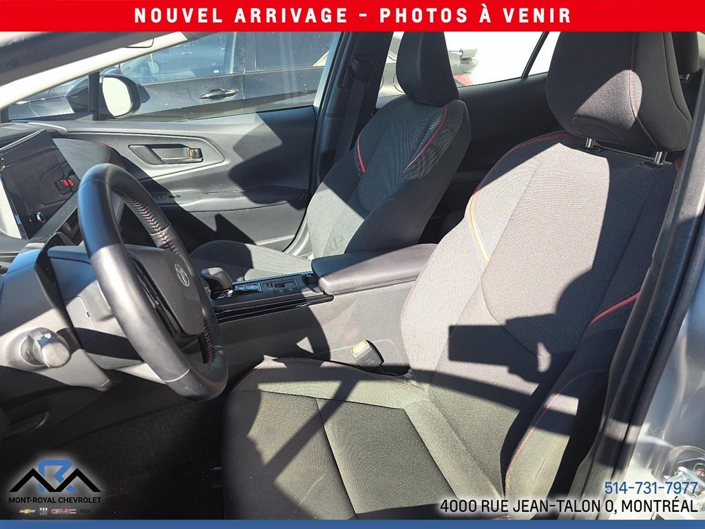 Toyota Prius Prime SE 2024 à Montréal, Québec - 2 - w1024h768px