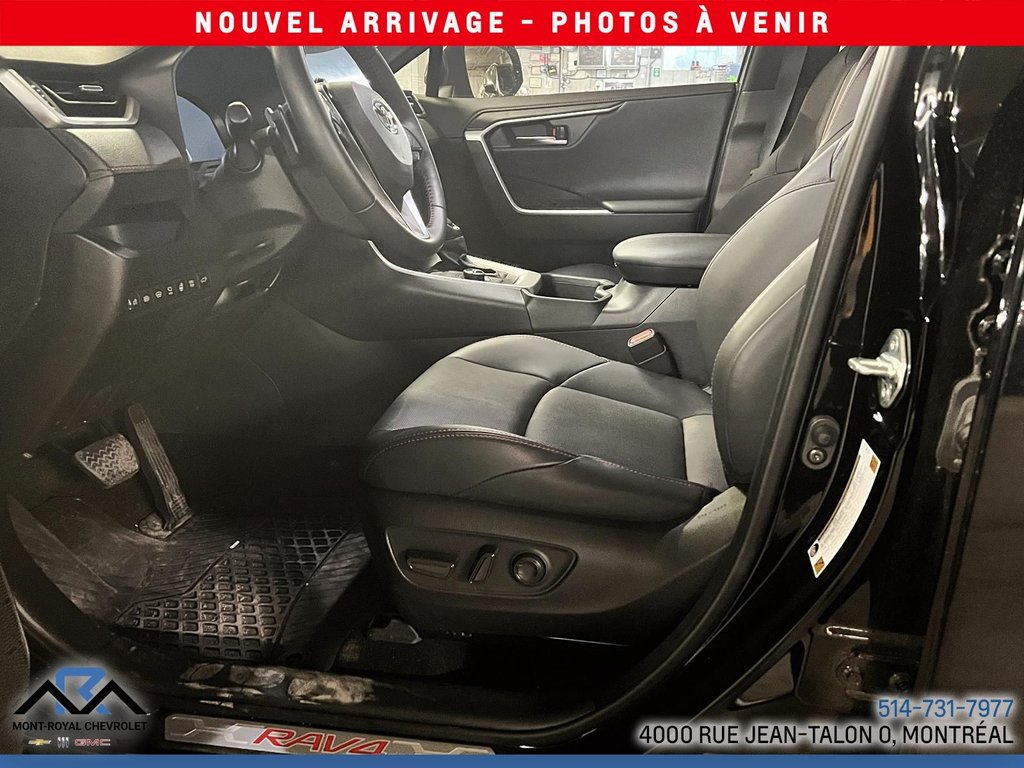 Toyota RAV4 Plug-In Hybrid XSE 2025 à Montréal, Québec - 2 - w1024h768px