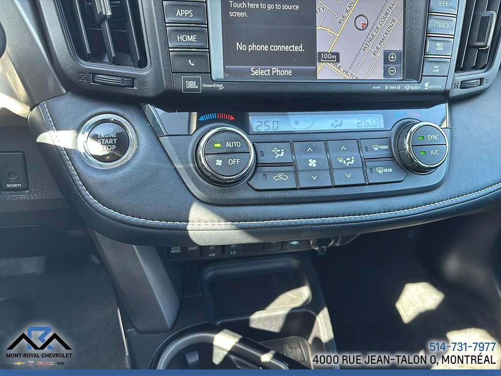 2016 Toyota RAV4 Limited in Montréal, Quebec - 20 - w1024h768px