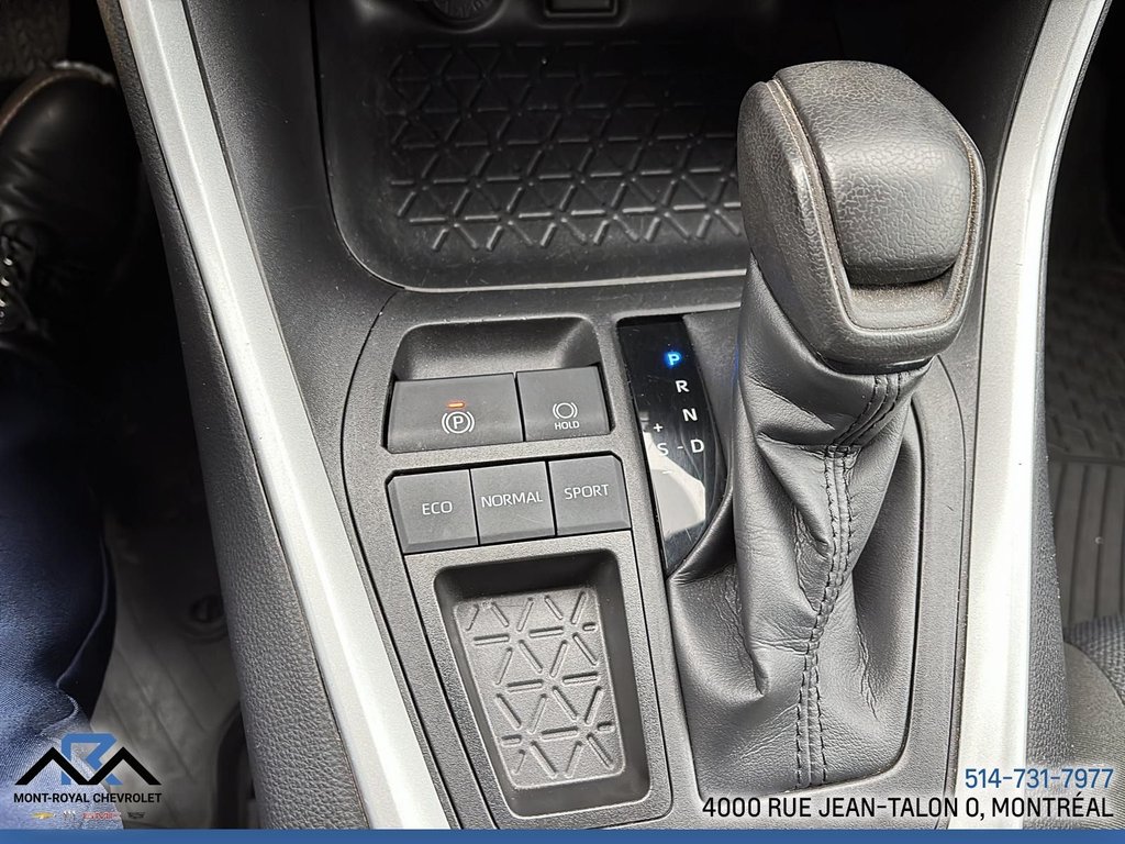 Toyota RAV4 LE 2022 à Montréal, Québec - 21 - w1024h768px