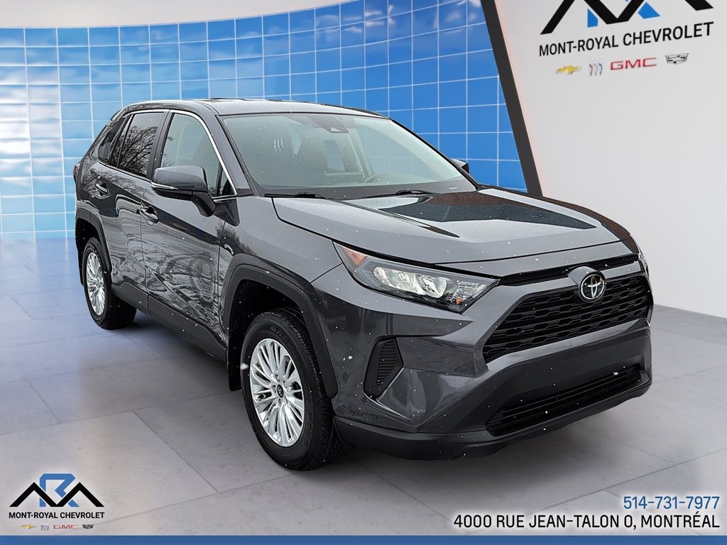 Toyota RAV4 LE 2022 à Montréal, Québec - 13 - w1024h768px
