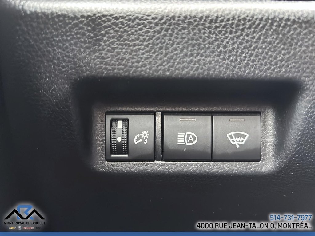 Toyota RAV4 LE 2022 à Montréal, Québec - 36 - w1024h768px
