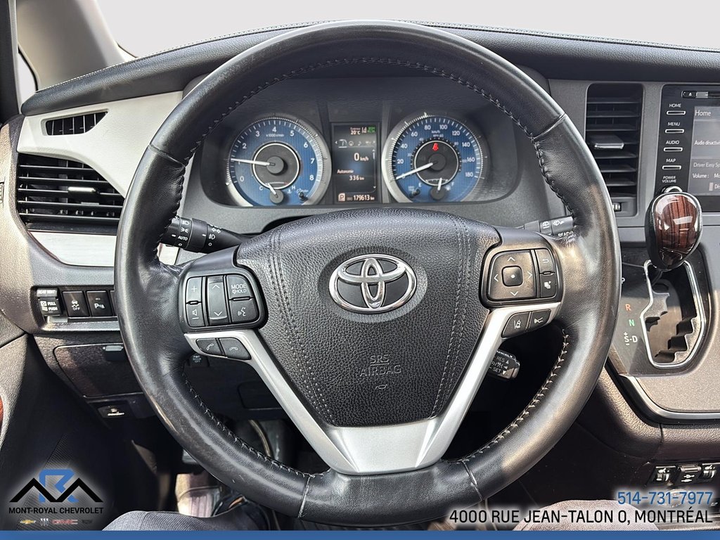 Toyota Sienna XLE 2018 à Montréal, Québec - 12 - w1024h768px