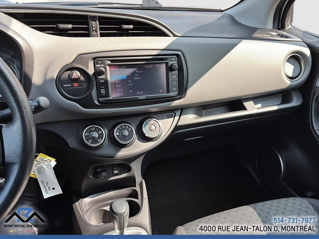 2016 Toyota Yaris LE in Montréal, Quebec - 12 - w1024h768px