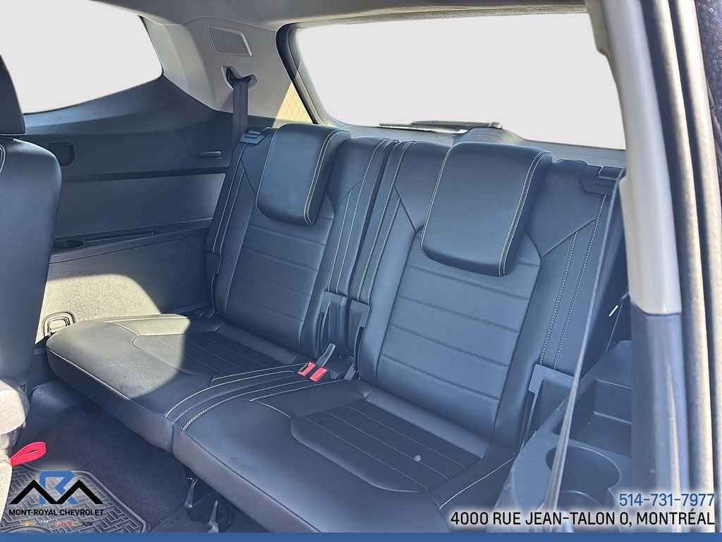 2022 Volkswagen Atlas Execline in Montréal, Quebec - 19 - w1024h768px