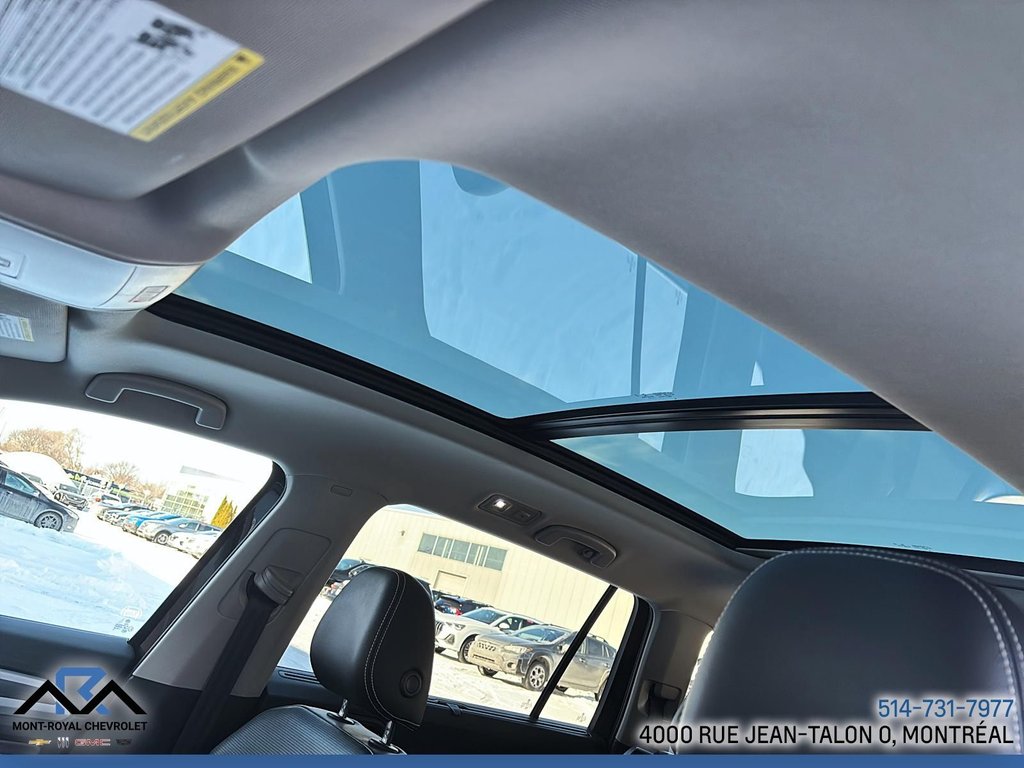 2022 Volkswagen Atlas Execline in Montréal, Quebec - 26 - w1024h768px