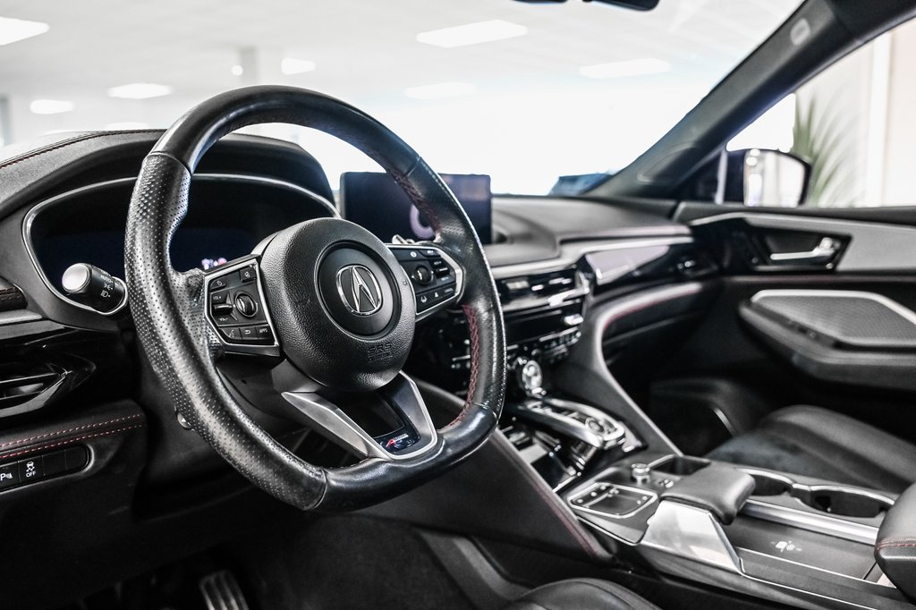 Acura MDX  2022 à Brossard, Québec - 15 - w1024h768px