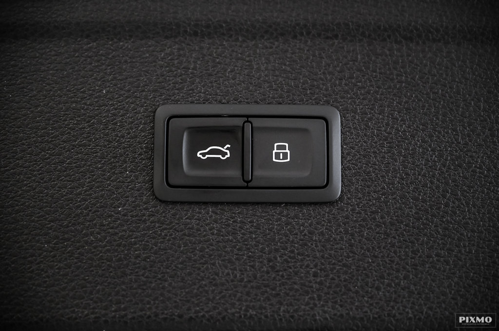 2023 Audi Q5 Komfort 45 | QUATTRO | CUIR | VOLANT CHAUFFANT in Brossard, Quebec - 17 - w1024h768px