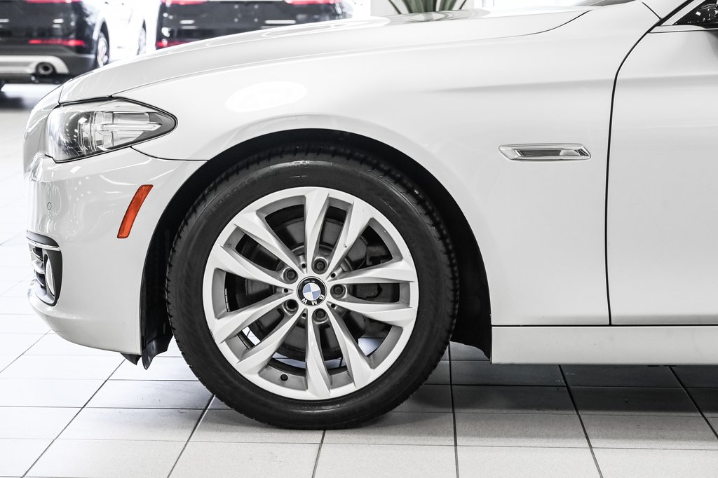 2016 BMW 5 Series in Brossard, Quebec - 14 - w1024h768px