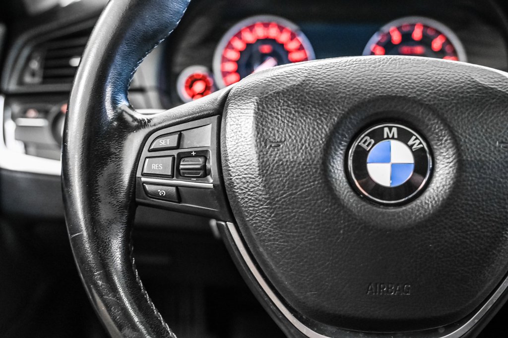 2016 BMW 5 Series in Brossard, Quebec - 22 - w1024h768px