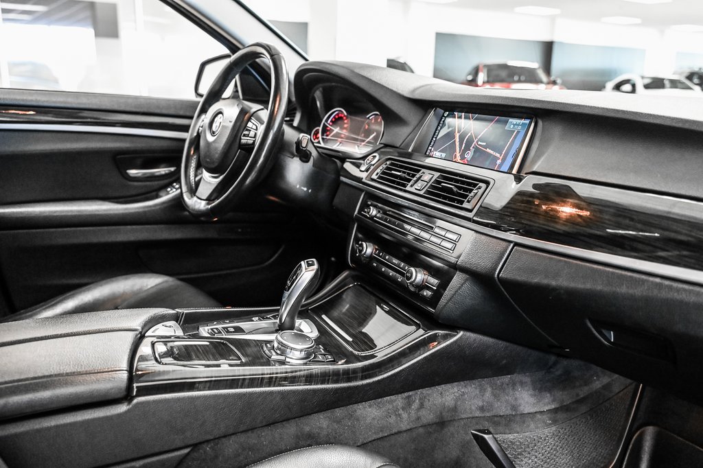 2016 BMW 5 Series in Brossard, Quebec - 36 - w1024h768px