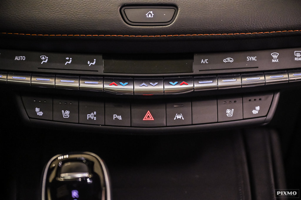 Cadillac XT4 AWD SPORT | TOIT | CUIR | TOW PACK | 2022 à Brossard, Québec - 33 - w1024h768px