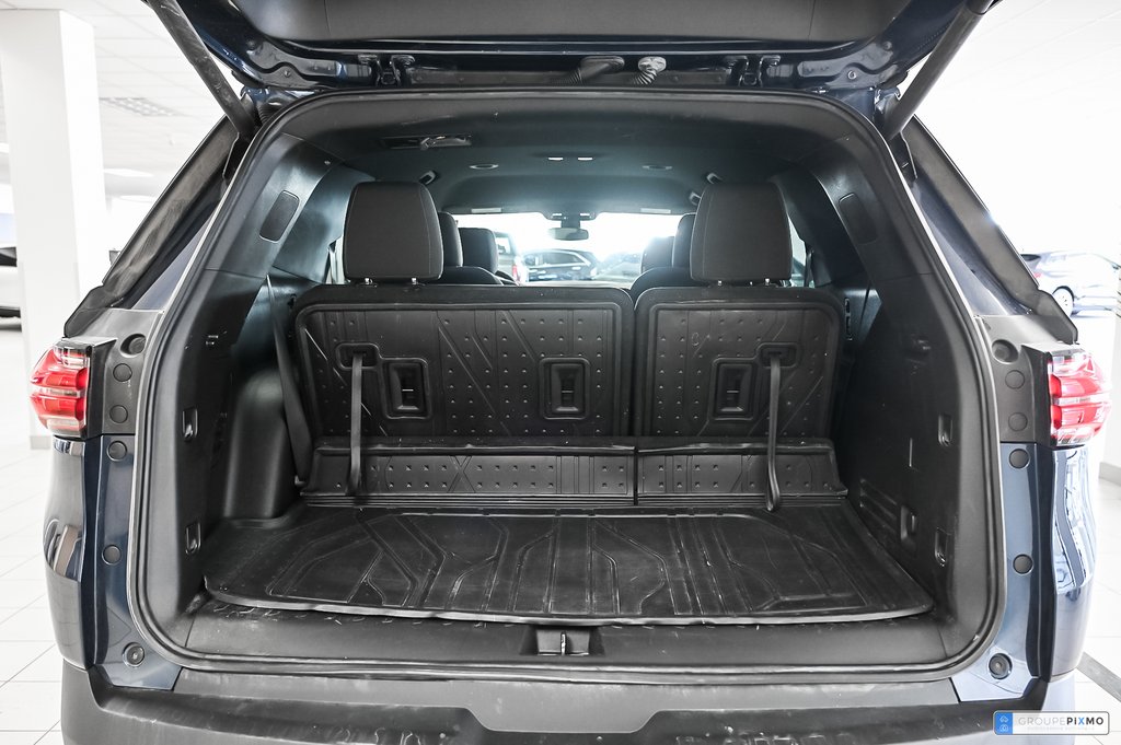 Chevrolet Traverse LT | AWD | V6 3.6L | SIÈGES CHAUFFANTS | CARPLAY | 2023 à Brossard, Québec - 16 - w1024h768px