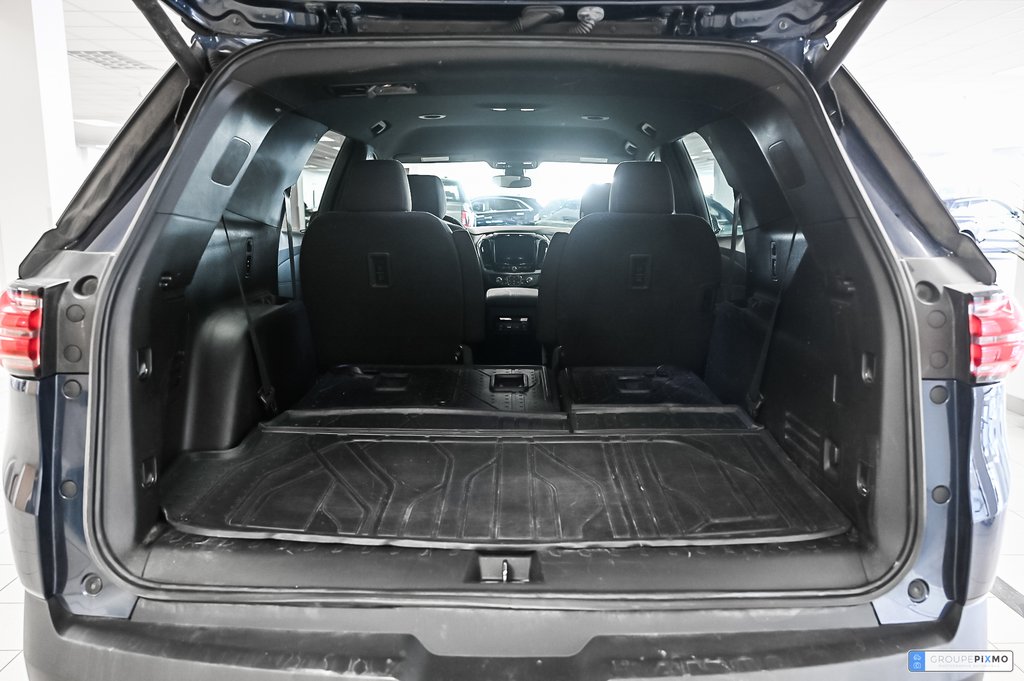Chevrolet Traverse LT | AWD | V6 3.6L | SIÈGES CHAUFFANTS | CARPLAY | 2023 à Brossard, Québec - 20 - w1024h768px