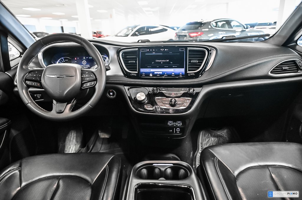 Chrysler Pacifica Hybrid  2022 à Brossard, Québec - 30 - w1024h768px
