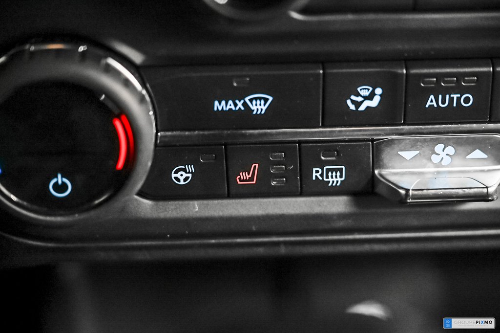 2021 Ford Bronco in Brossard, Quebec - 25 - w1024h768px