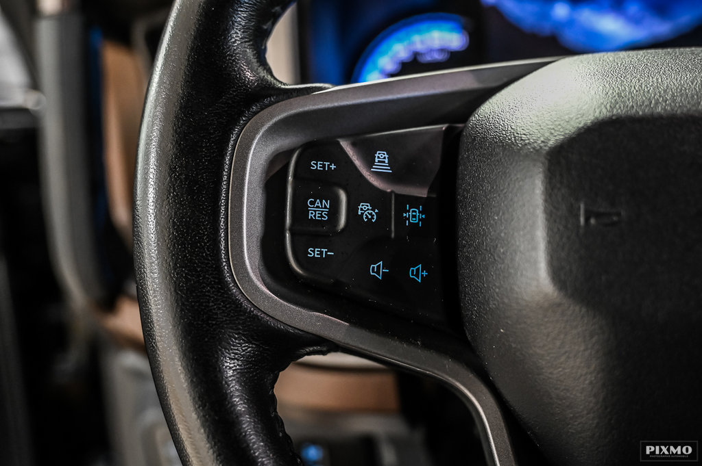 2022 Ford Bronco in Brossard, Quebec - 17 - w1024h768px