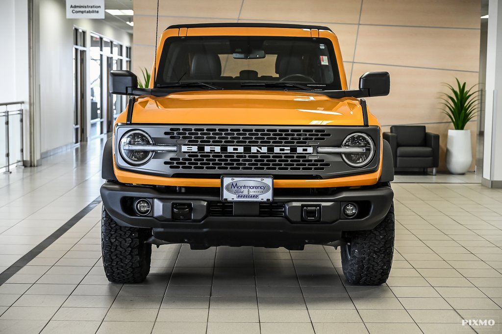 Ford Bronco BADLANDS | MANUELLE | 332A | 2.3L | 2022 à Brossard, Québec - 2 - w1024h768px