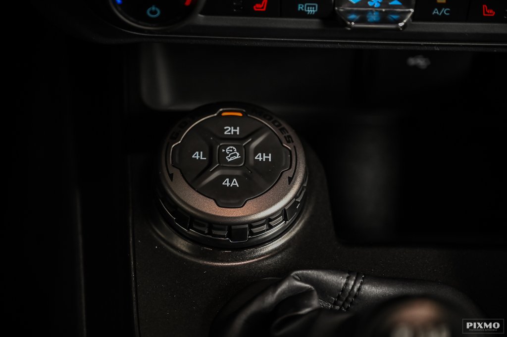 Ford Bronco BADLANDS | MANUELLE | 332A | 2.3L | 2022 à Brossard, Québec - 30 - w1024h768px