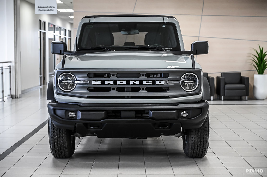 2023 Ford Bronco in Brossard, Quebec - 2 - w1024h768px
