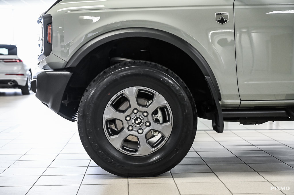 2023 Ford Bronco in Brossard, Quebec - 13 - w1024h768px