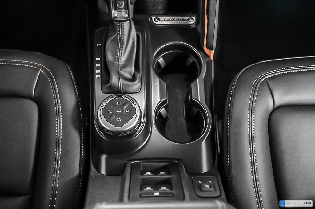 2024 Ford Bronco Badlands SPECIAL DEMO 5.99% V6 2.7L HARD TOP in Brossard, Quebec - 29 - w1024h768px