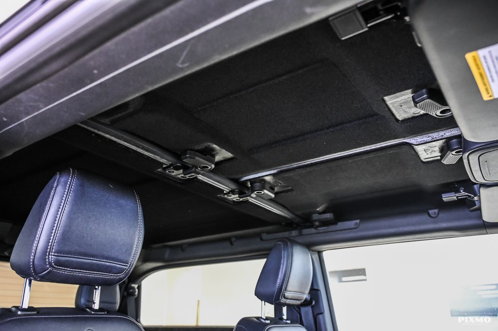 2024 Ford Bronco Big Bend | 4X4 | HARD TOP | 2-DOOR | CARPLAY | in Brossard, Quebec - 29 - w1024h768px