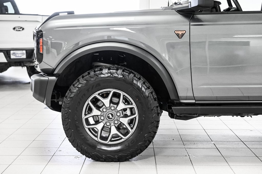 2025 Ford Bronco Badlands | 2.7 V6 | SPÉCIAL DÉMO 5.99% | HARD TOP in Brossard, Quebec - 14 - w1024h768px