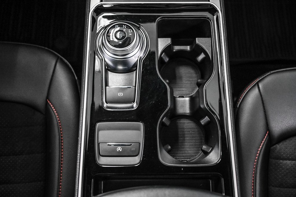 2020 Ford Edge in Brossard, Quebec - 34 - w1024h768px