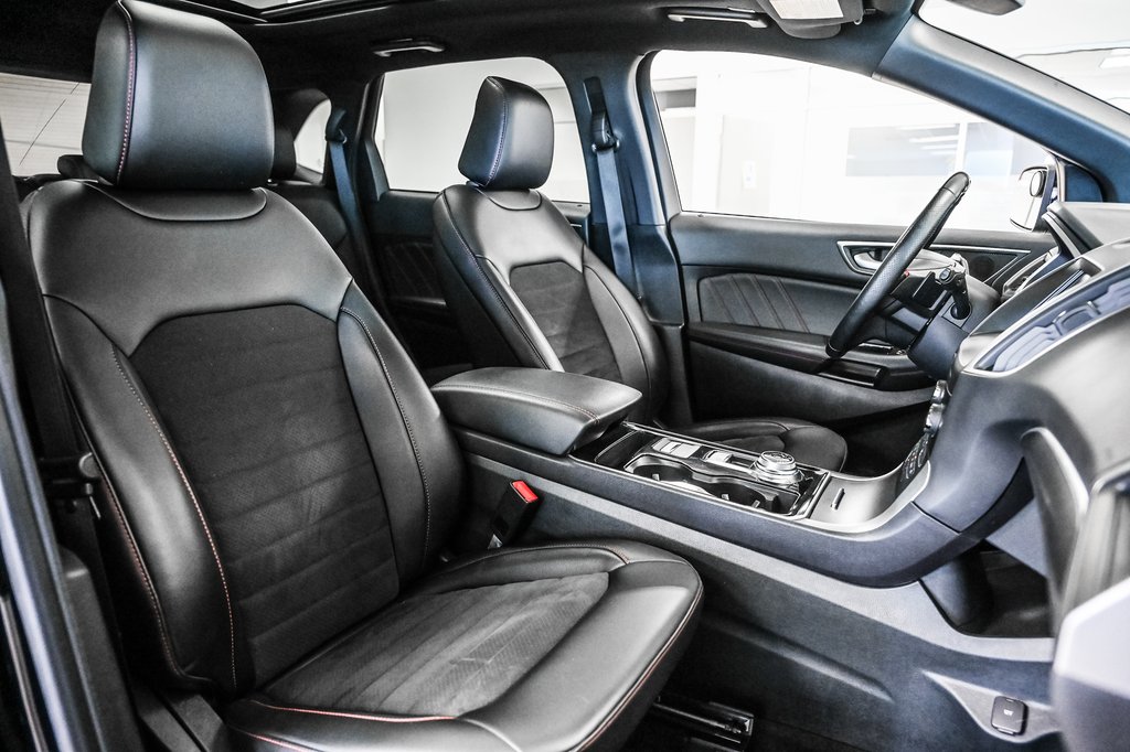 2020 Ford Edge in Brossard, Quebec - 36 - w1024h768px