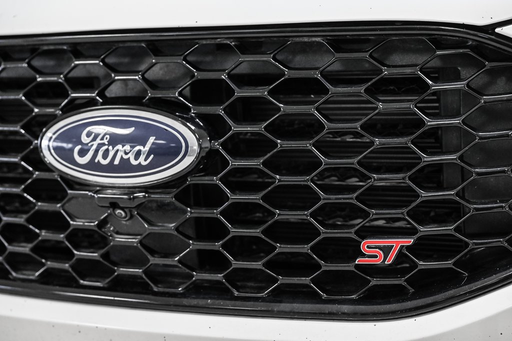 2023 Ford Edge in Brossard, Quebec - 5 - w1024h768px