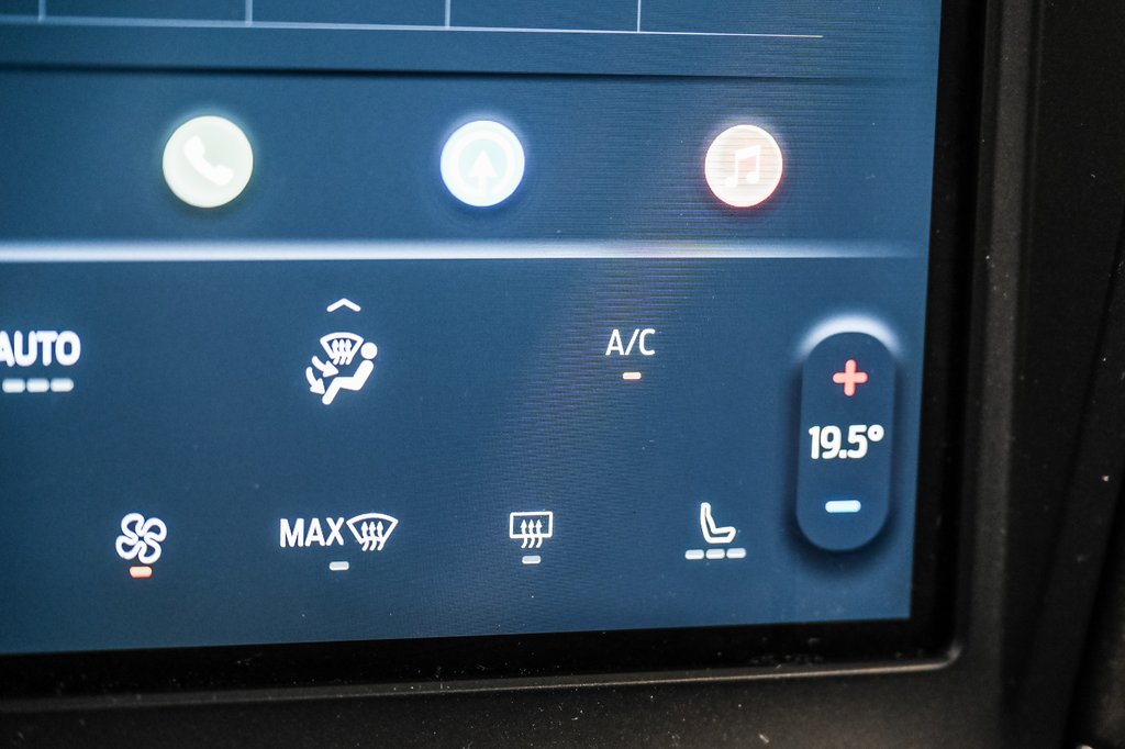 2023 Ford Edge in Brossard, Quebec - 28 - w1024h768px