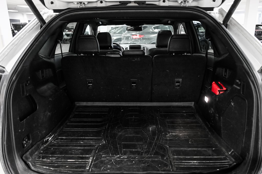 2023 Ford Edge in Brossard, Quebec - 20 - w1024h768px