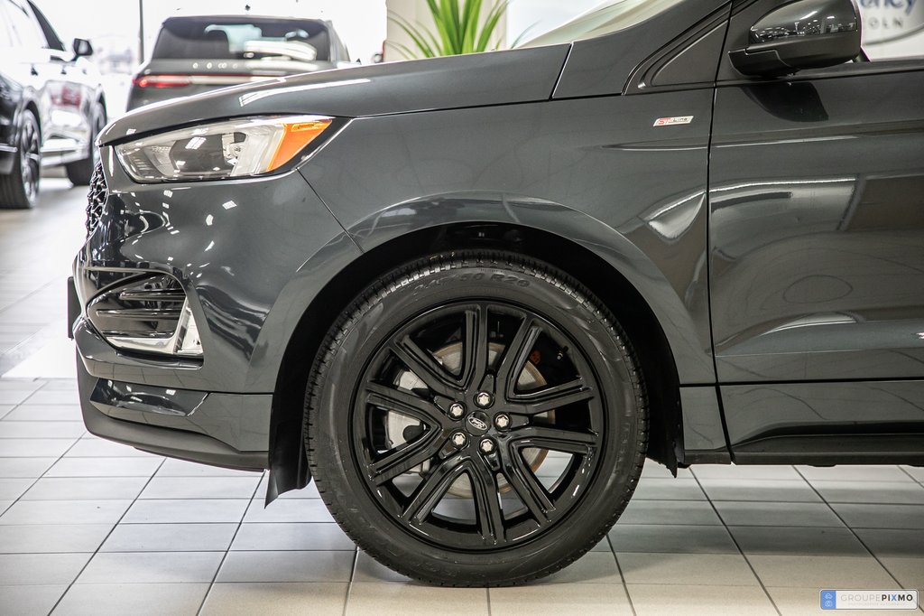 Ford Edge  2024 à Brossard, Québec - 9 - w1024h768px