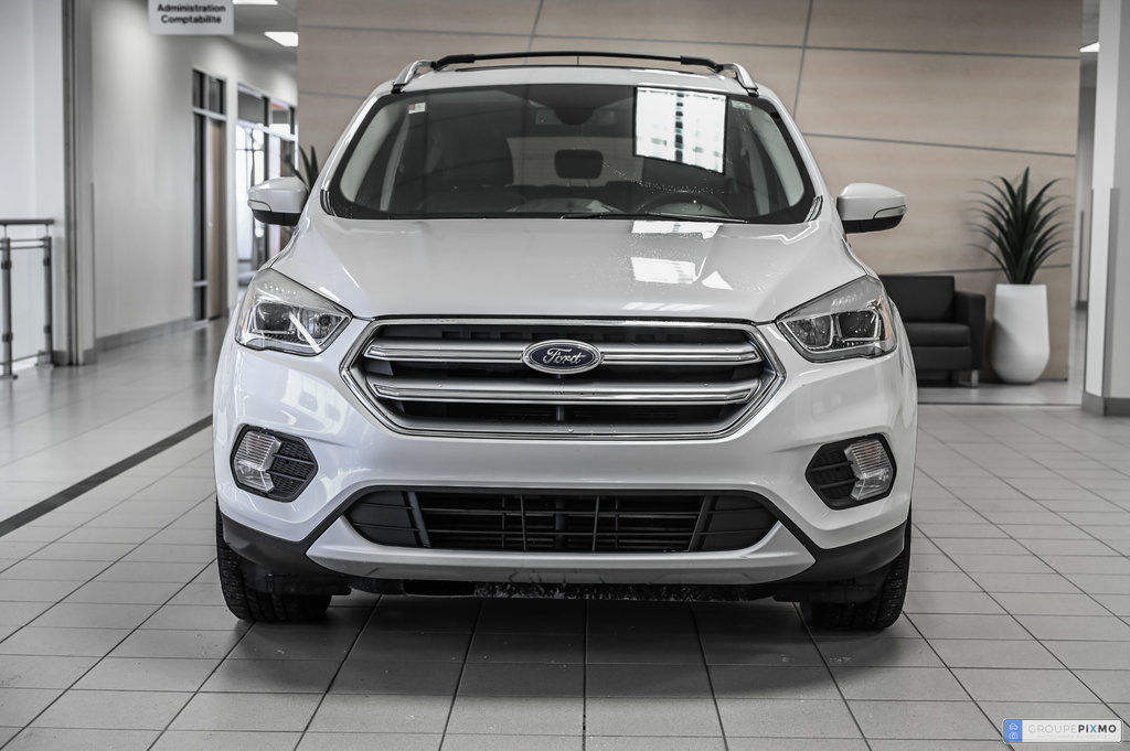 2017 Ford Escape in Brossard, Quebec - 2 - w1024h768px