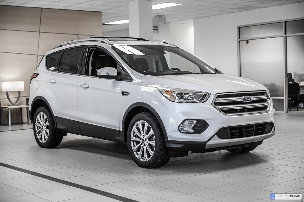 2017 Ford Escape in Brossard, Quebec - 3 - w1024h768px