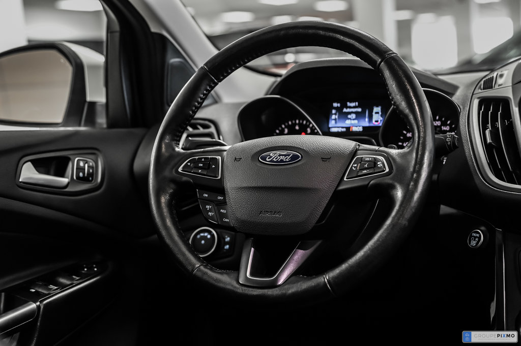 2017 Ford Escape in Brossard, Quebec - 24 - w1024h768px