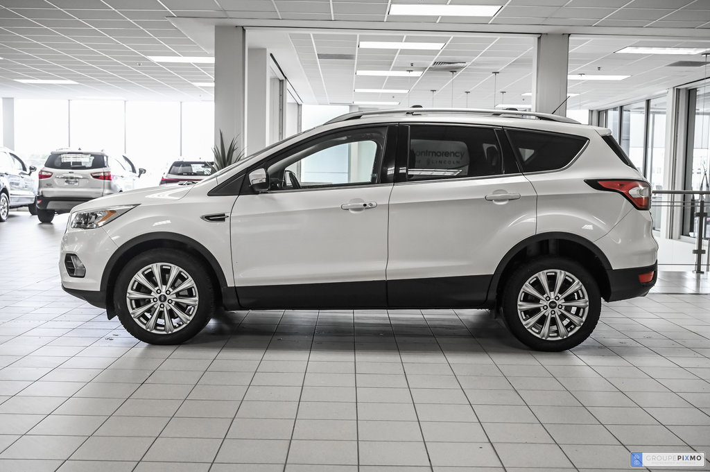 2017 Ford Escape in Brossard, Quebec - 4 - w1024h768px