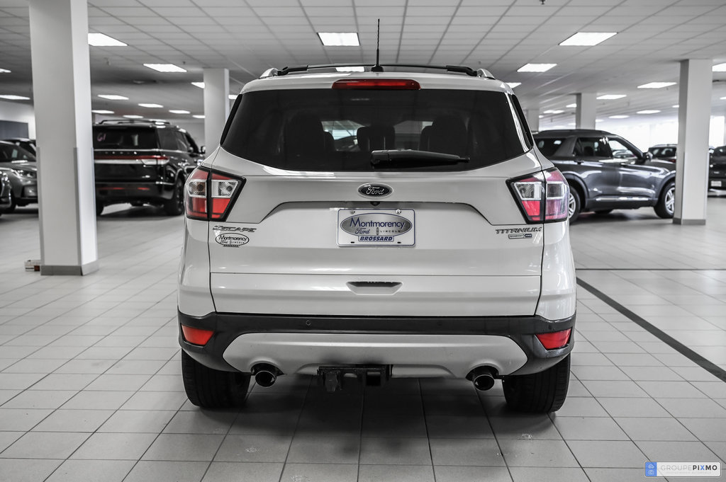 2017 Ford Escape in Brossard, Quebec - 10 - w1024h768px