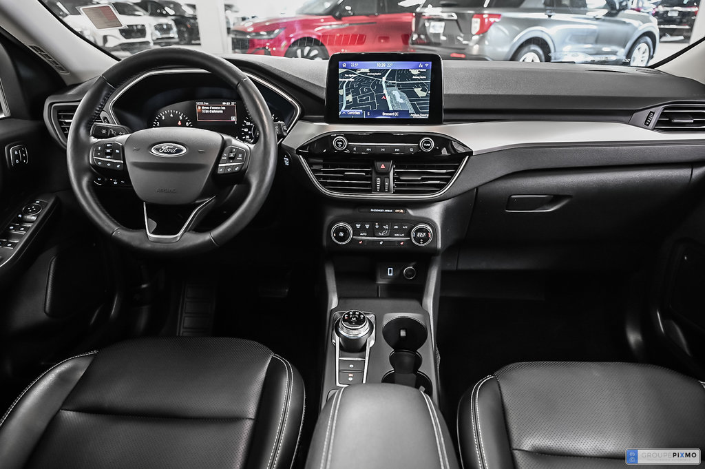 2020 Ford Escape in Brossard, Quebec - 15 - w1024h768px