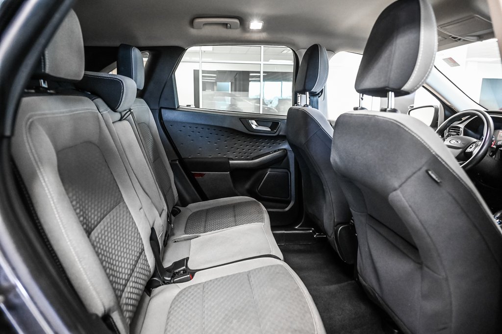 2020 Ford Escape SE AWD | CRUISE ADAPT. | SIEGES CHAUF. | CARPLAY | in Brossard, Quebec - 30 - w1024h768px