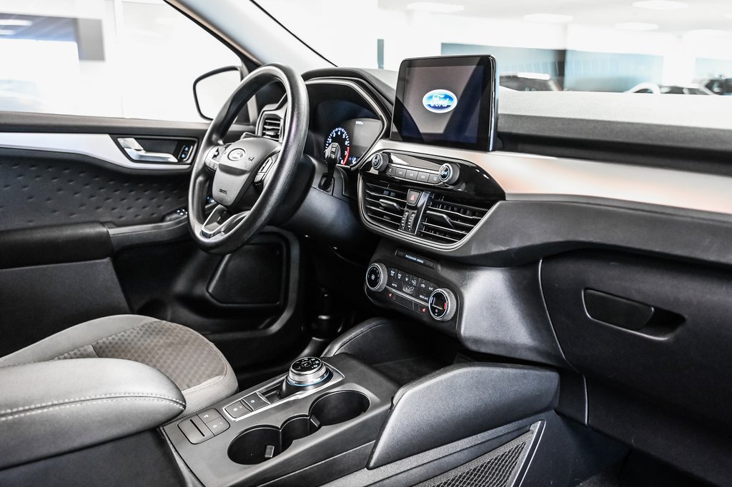 2020 Ford Escape SE AWD | CRUISE ADAPT. | SIEGES CHAUF. | CARPLAY | in Brossard, Quebec - 36 - w1024h768px