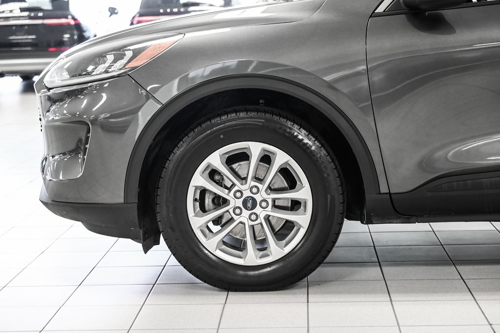 2020 Ford Escape SE AWD | CRUISE ADAPT. | SIEGES CHAUF. | CARPLAY | in Brossard, Quebec - 14 - w1024h768px