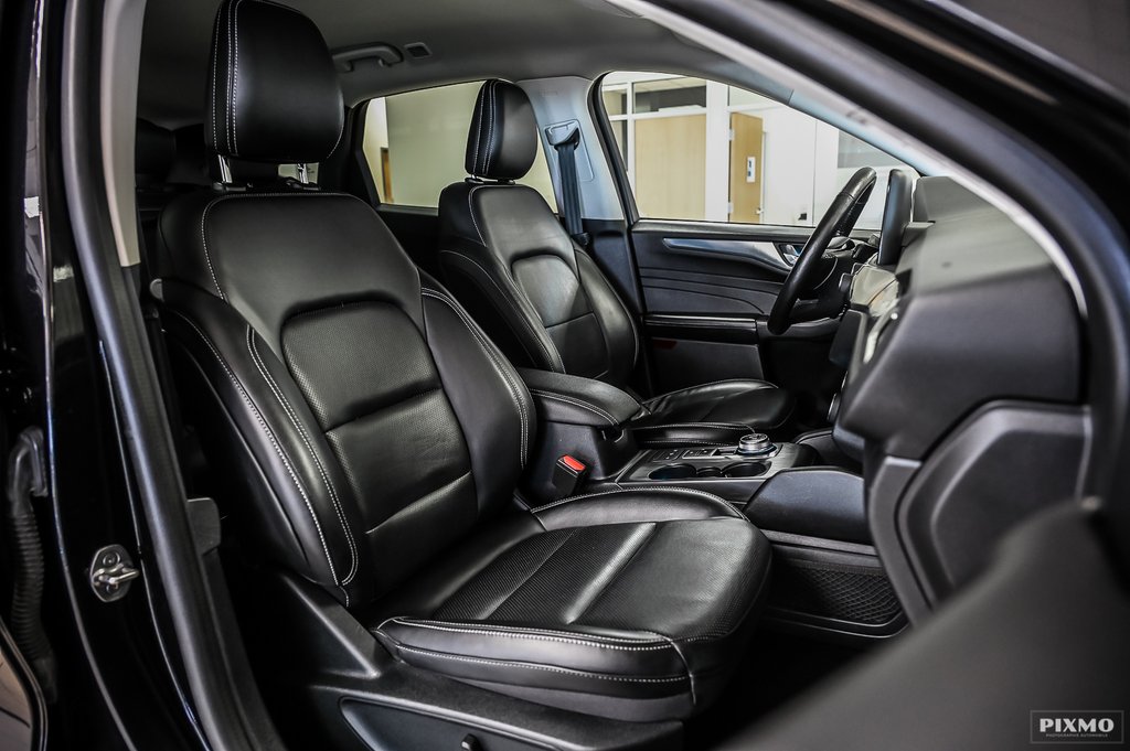 Ford Escape  2021 à Brossard, Québec - 36 - w1024h768px