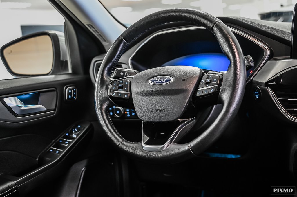 Ford Escape  2021 à Brossard, Québec - 16 - w1024h768px